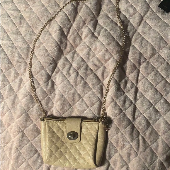 purse - Picture 1 of 3